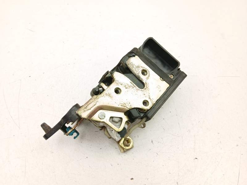 Recambio de cerradura puerta trasera derecha para daewoo lanos (klat) 1.3 referencia OEM IAM 96305414  