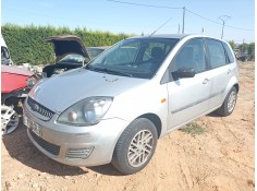 ford fiesta (cbk) del año 2004