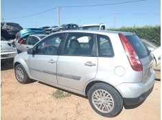 ford fiesta (cbk) del año 2004 2
