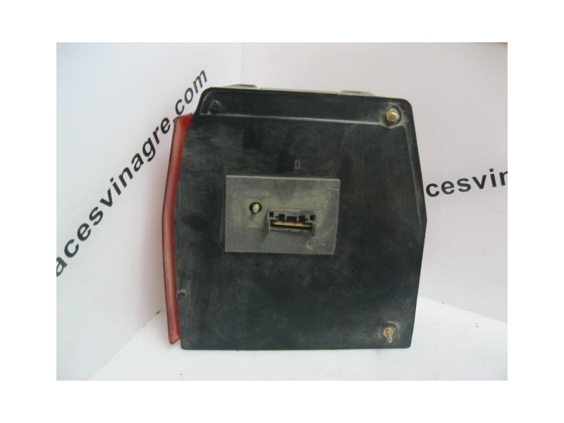 Recambio de piloto trasero derecho para fiat uno 1.4 g -146c1.000 gasolina referencia OEM IAM   