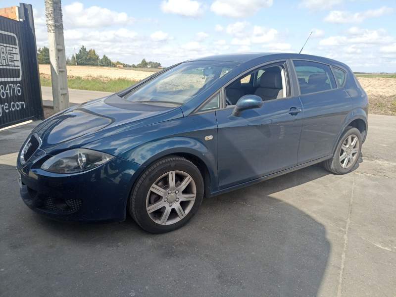 SEAT LEON (1P1)