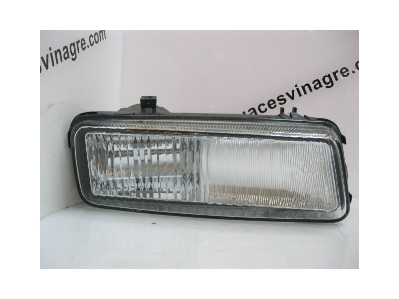 Recambio de antiniebla dcho citroen evasion 19 1996 para citroen evasion referencia OEM IAM BLANCO  