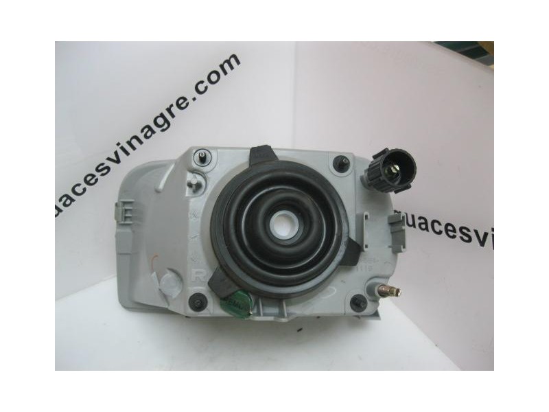 Recambio de faro derecho para renault express 1.9 d -f8c referencia OEM IAM NUEVO  
