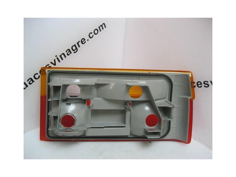 Recambio de piloto trasero izquierdo para renault 5 1.4 g referencia OEM IAM NUEVO  