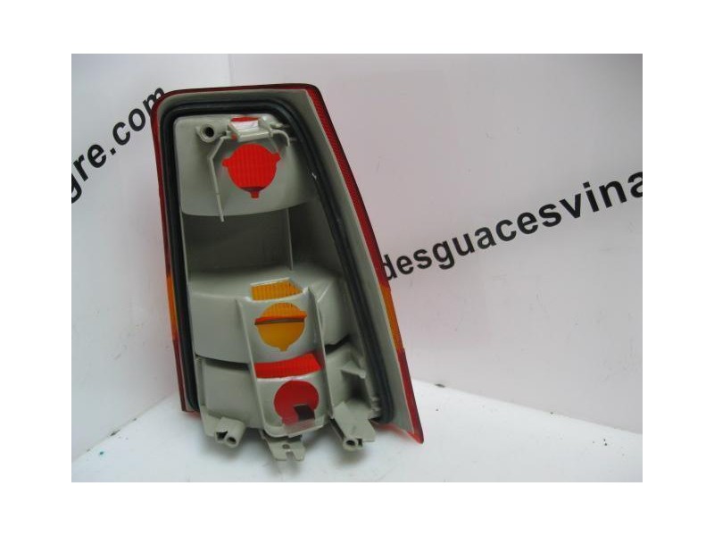 Recambio de piloto trasero izquierdo para opel kadett 1.6 g 5p-(1.6sv) referencia OEM IAM NUEVO  