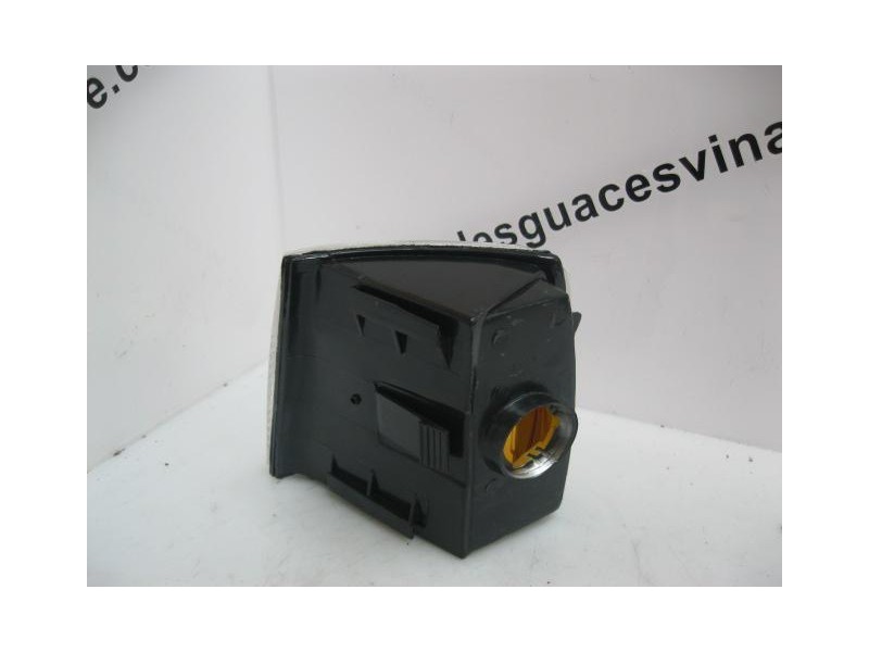 Recambio de piloto delantero derecho volkswagen passat 20 g 1988 para volkswagen passat (321/23/27/31) 1.6 c referencia OEM IAM 