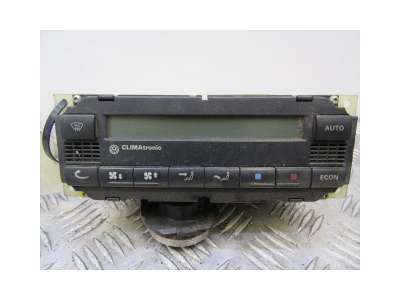Recambio de mandos calefaccion aire para volkswagen passat 1.9 tdi referencia OEM IAM   