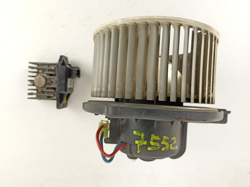 Recambio de motor calefaccion para volvo s40 berlina 1.6 cat referencia OEM IAM 30858848 0130111191 