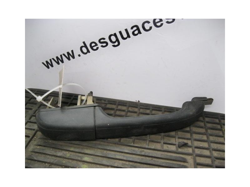 Recambio de manilla trasera izda land rover discovery td 4x4 5p 2000 para land rover discovery 4x4 - td5-5p (10p) referencia OEM