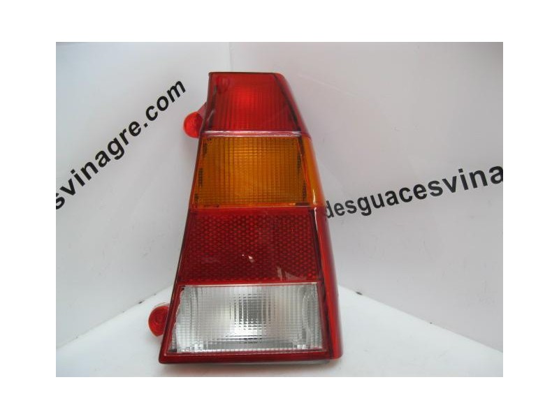 Recambio de piloto trasero derecho para citroen ax 1.1 g-h1a referencia OEM IAM NUEVO  