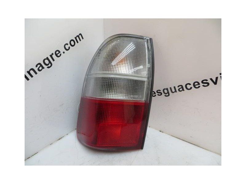 Recambio de piloto trasero izquierdo para mitsubishi l 200 (k60t) 2.5 diesel referencia OEM IAM ROJOYBLANCONUEVO  