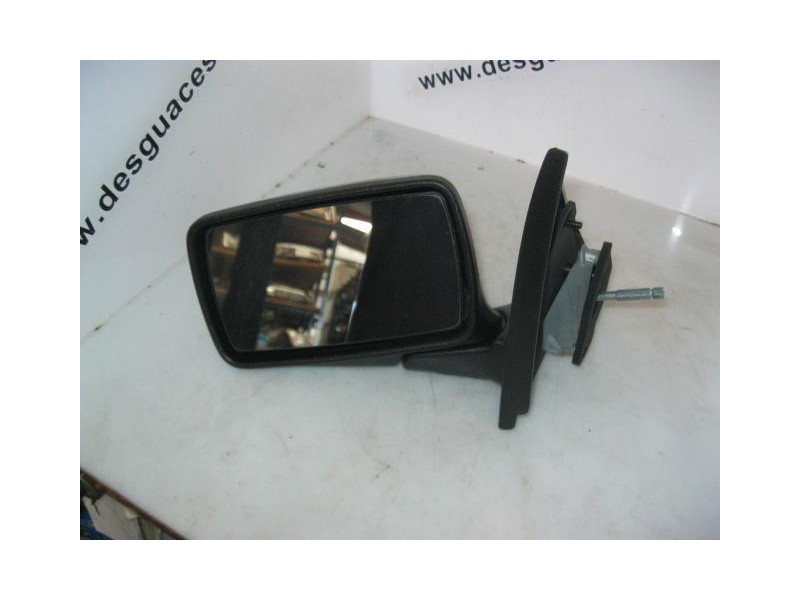 Recambio de retrovisor izq ford escort 16 g 1990 para ford escort 1.6 g/lu referencia OEM IAM NEGROMANUALNUEVO  