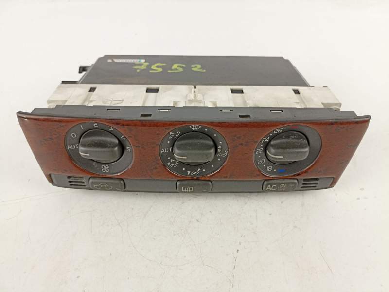 Recambio de mandos calefaccion aire para volvo s40 berlina 1.6 cat referencia OEM IAM 99W32K 889558 