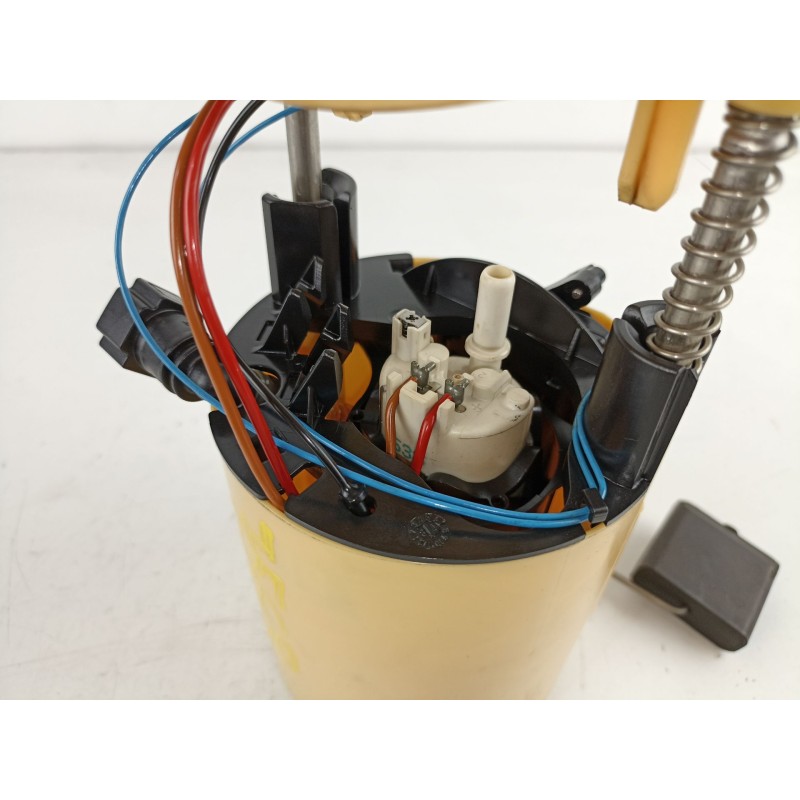 Recambio de bomba combustible aforador para bmw serie 1 coupe (e82) 123d referencia OEM IAM 7190943 A2C53215722 