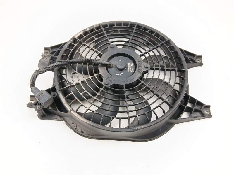 Recambio de electroventilador para kia sorento i (jc) 2.5 crdi referencia OEM IAM 977353E000  