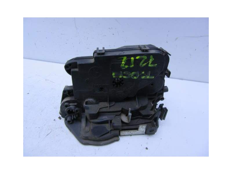Recambio de cerradura puerta trasera derecha para bmw 3 (e90) 335 d referencia OEM IAM 7060296  