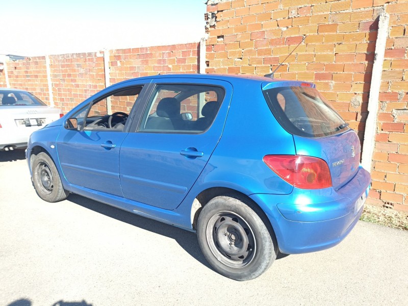 peugeot 307 (s1) del año 2001
