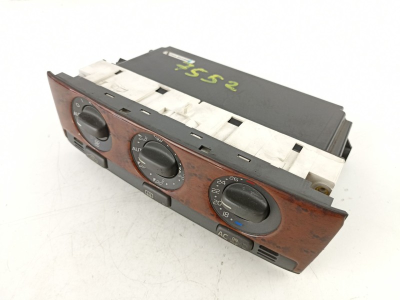 Recambio de mandos calefaccion aire para volvo s40 berlina 1.6 cat referencia OEM IAM 99W32K 889558 