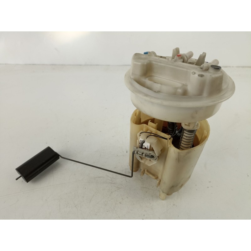 Recambio de bomba combustible aforador para volvo s40 berlina 1.6 cat referencia OEM IAM 30613799 09751409905 