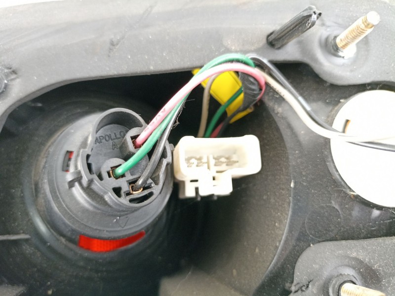 Recambio de piloto trasero izquierdo para hyundai elantra 1.6 g (107,41cv 1.6 g 5p referencia OEM IAM 924012D210  