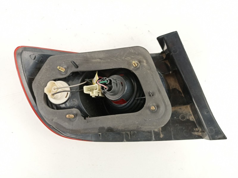 Recambio de piloto trasero derecho para hyundai elantra 1.6 g (107,41cv 1.6 g 5p referencia OEM IAM 924022D210  