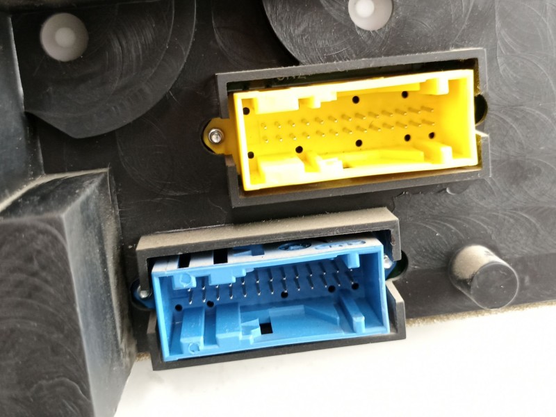 Recambio de cuadro instrumentos para nissan primera berlina (p12) referencia OEM IAM 24810AV620  