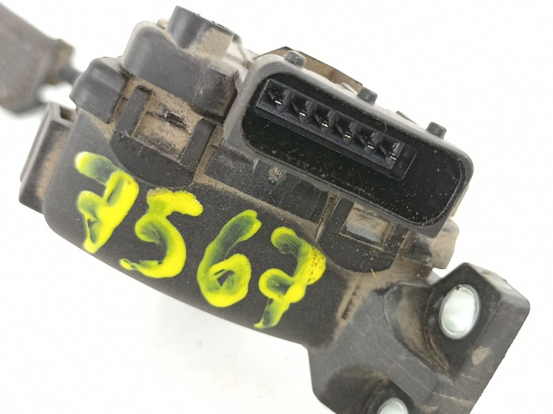 Recambio de potenciometro aceleracion para nissan primera berlina (p12) referencia OEM IAM 18002AU410  