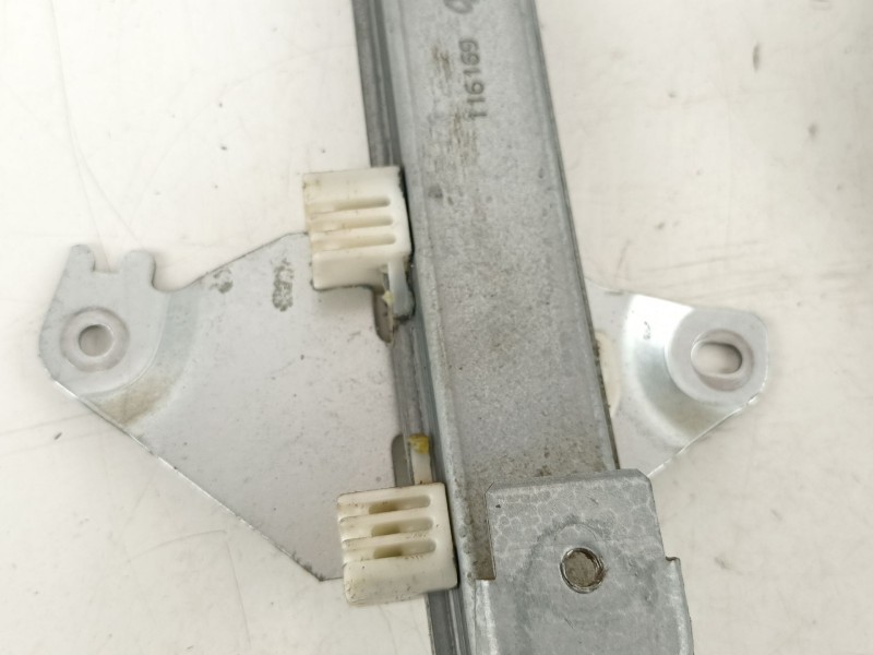 Recambio de elevalunas trasero izquierdo para nissan primera berlina (p12) referencia OEM IAM 82701AV610 400601T3 