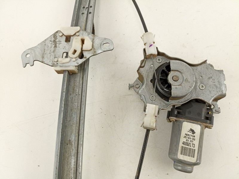 Recambio de elevalunas trasero izquierdo para nissan primera berlina (p12) referencia OEM IAM 82701AV610 400601T3 