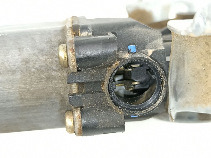 Recambio de elevalunas trasero derecho para nissan primera berlina (p12) referencia OEM IAM 82700AV610 400600T3 