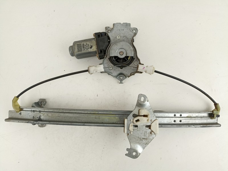 Recambio de elevalunas trasero derecho para nissan primera berlina (p12) referencia OEM IAM 82700AV610 400600T3 