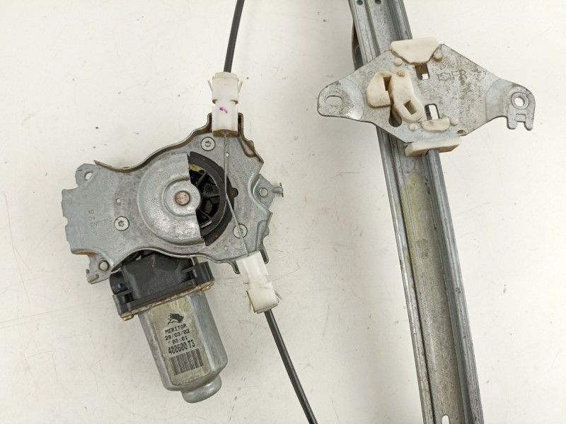 Recambio de elevalunas trasero derecho para nissan primera berlina (p12) referencia OEM IAM 82700AV610 400600T3 