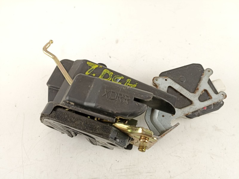 Recambio de cerradura puerta trasera derecha para hyundai elantra 1.6 g referencia OEM IAM 814202D001  