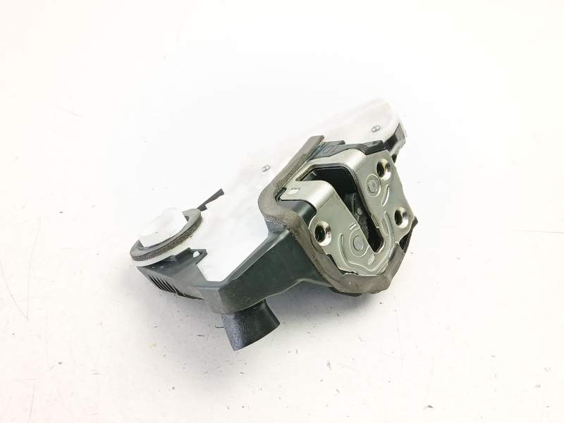 Recambio de cerradura puerta delantera izquierda para toyota yaris (_p13_) 1.5 hybrid (nhp130_) referencia OEM IAM 690400D520  