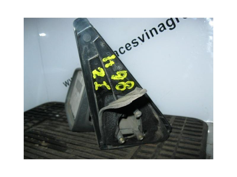 Recambio de retrovisor izq. : peugeot 205 : 1.8 d-161a 5p [1987] para peugeot 205 1.8 d-161a  5p referencia OEM IAM GRIS  