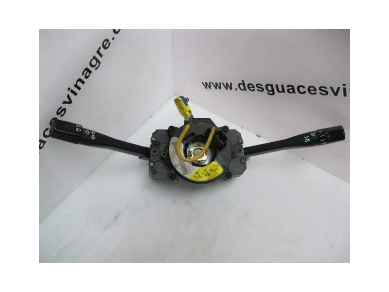 Recambio de mando luces y limpias para rover 45 2.0 g -20k4f 4p referencia OEM IAM   