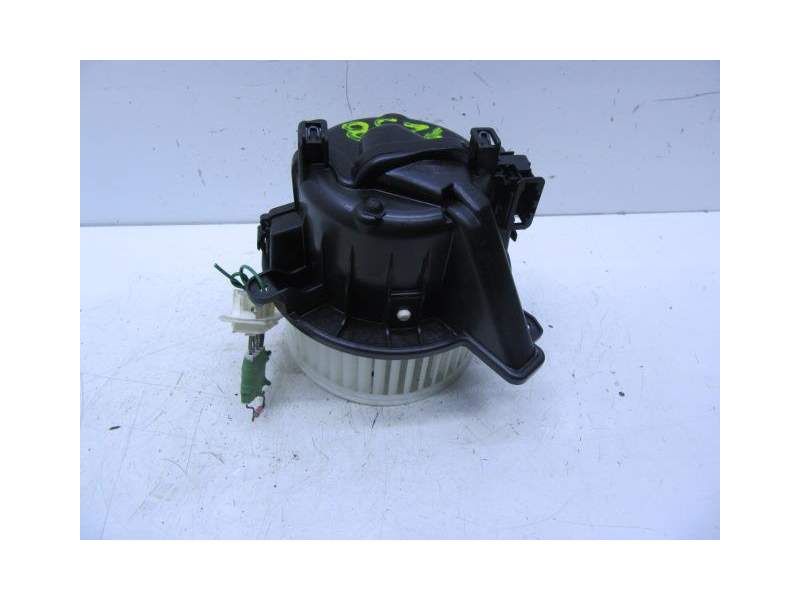 Recambio de motor calefaccion para seat ibiza v (kj1, kjg) 1.0 tsi referencia OEM IAM 2Q1819021  