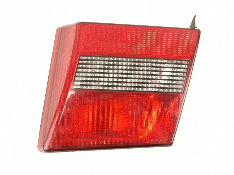 Recambio de piloto porton derecho para lancia dedra berl. 1.8 cat referencia OEM IAM 7788062 36600774 