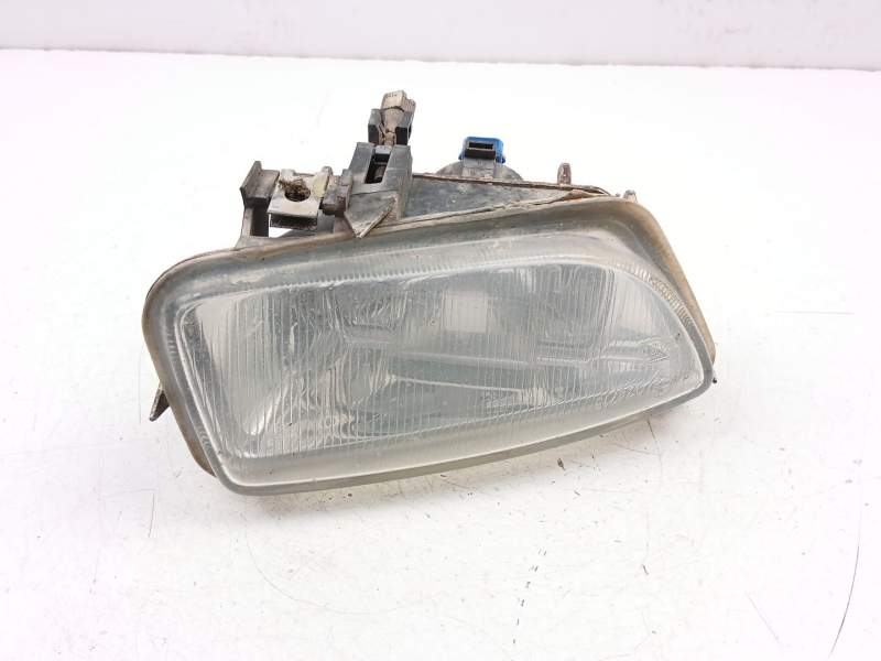 Recambio de antiniebla derecho para citroën saxo (s0, s1) 1.4 vts referencia OEM IAM 9618343480  67720221