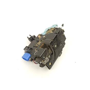 CERRADURA PUERTA DELANTERA DERECHA 3D1837016 