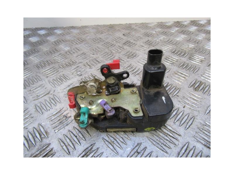 Recambio de cerradura pta. del. dch. : chrysler stratus : 2.0 g (119,64cv) [1999] para chrysler stratus 2.0 g referencia OEM IAM