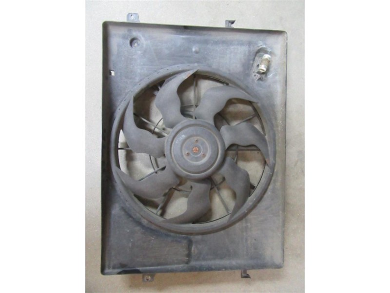 Recambio de electroventilador : hyundai tucson : 2.0 crdi (113cv) [2006] para hyundai tucson 2.0 crdi referencia OEM IAM   