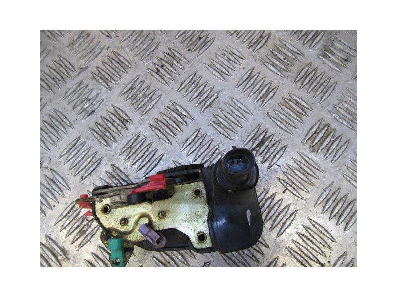 Recambio de cerradura pta. del. dch. : chrysler stratus : 2.0 g (119,64cv) [1999] para chrysler stratus 2.0 g referencia OEM IAM