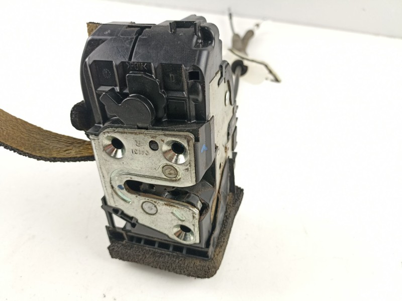 Recambio de cerradura puerta delantera derecha para nissan qashqai (j10) acenta referencia OEM IAM 80500EY11D  