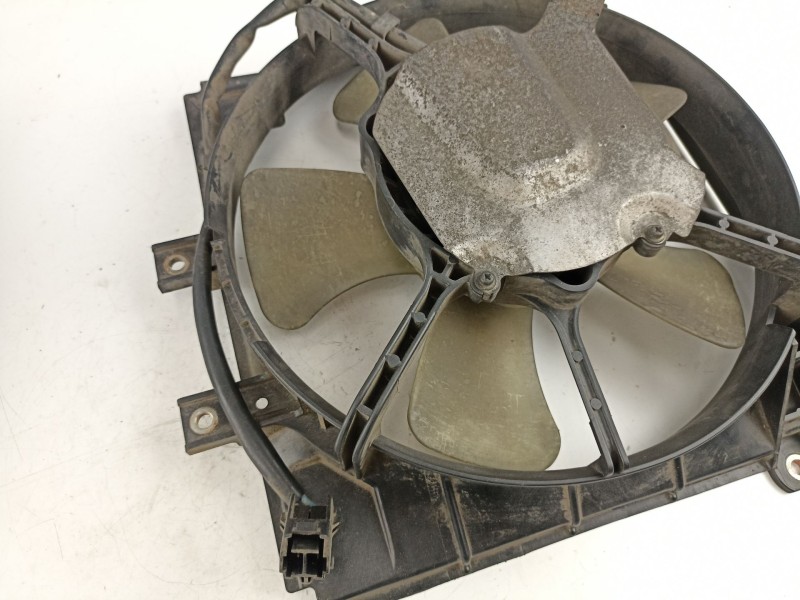 Recambio de electroventilador para mazda 323 berlina c/f/s (ba) 1.8 cat referencia OEM IAM B6DN15210 BPU815210 