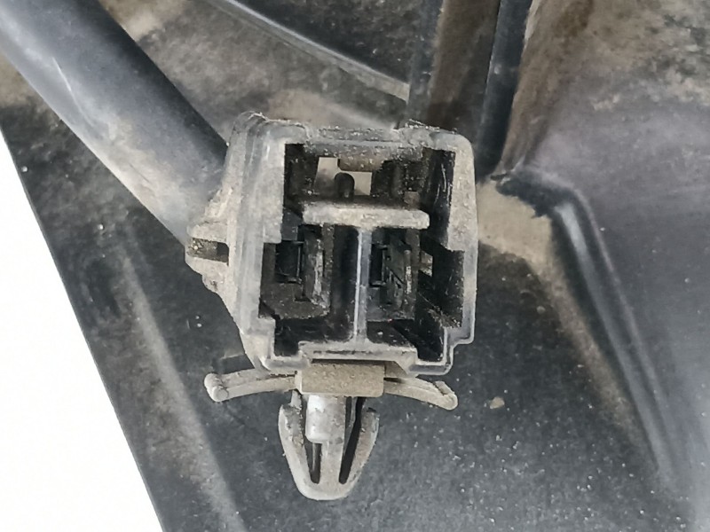 Recambio de electroventilador para mazda 323 berlina c/f/s (ba) 1.8 cat referencia OEM IAM B6DN15210 BPU815210 