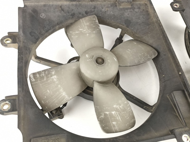 Recambio de electroventilador para mazda 323 berlina c/f/s (ba) 1.8 cat referencia OEM IAM B6DN15210 BPU815210 