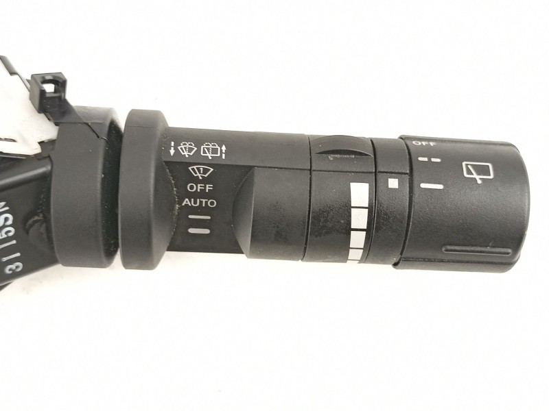 Recambio de mando luces y limpias para nissan qashqai (j10) acenta referencia OEM IAM B5567BH00A  