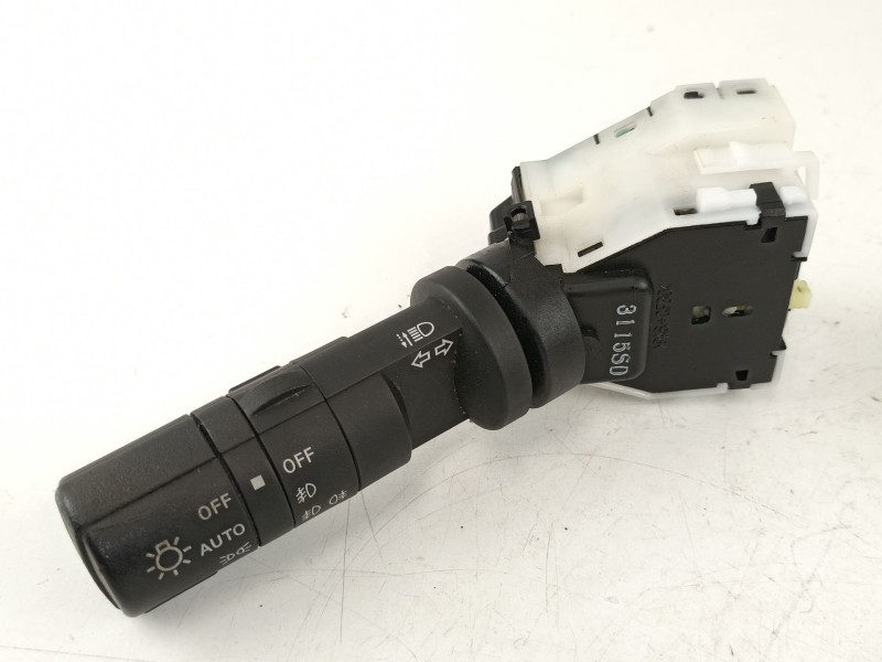 Recambio de mando luces y limpias para nissan qashqai (j10) acenta referencia OEM IAM B5567BH00A  