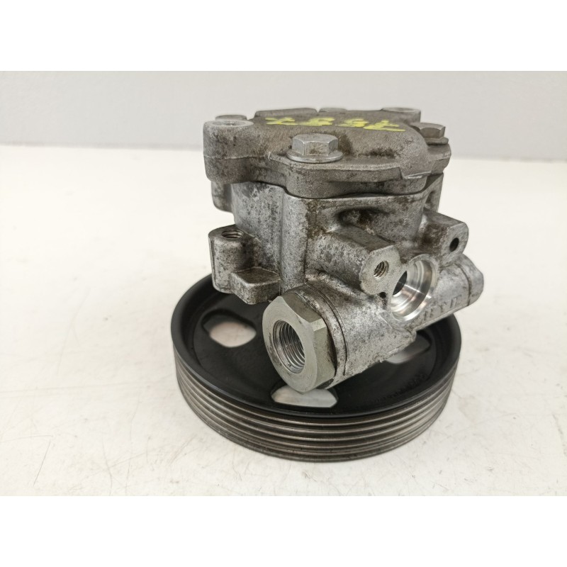 Recambio de bomba direccion para ford fiesta (cbk) futura referencia OEM IAM 1416165 1755033 